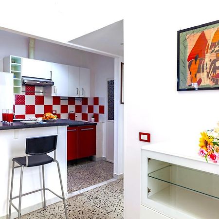 Hostly - Sant'Orsola Suite Apartment Rome Bagian luar foto