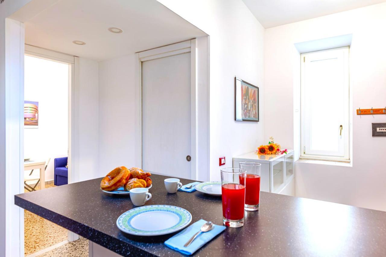 Hostly - Sant'Orsola Suite Apartment Rome Bagian luar foto