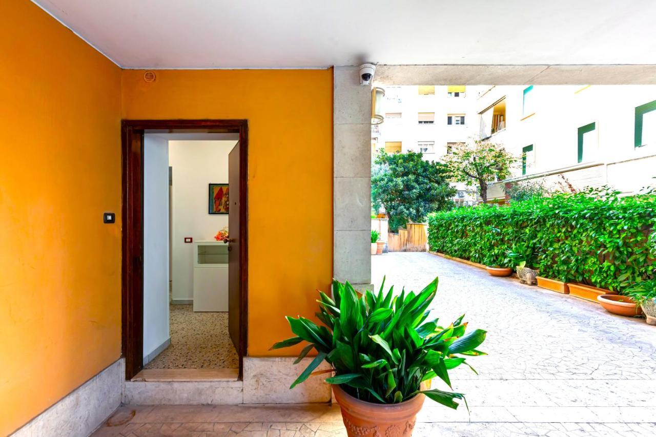 Hostly - Sant'Orsola Suite Apartment Rome Bagian luar foto